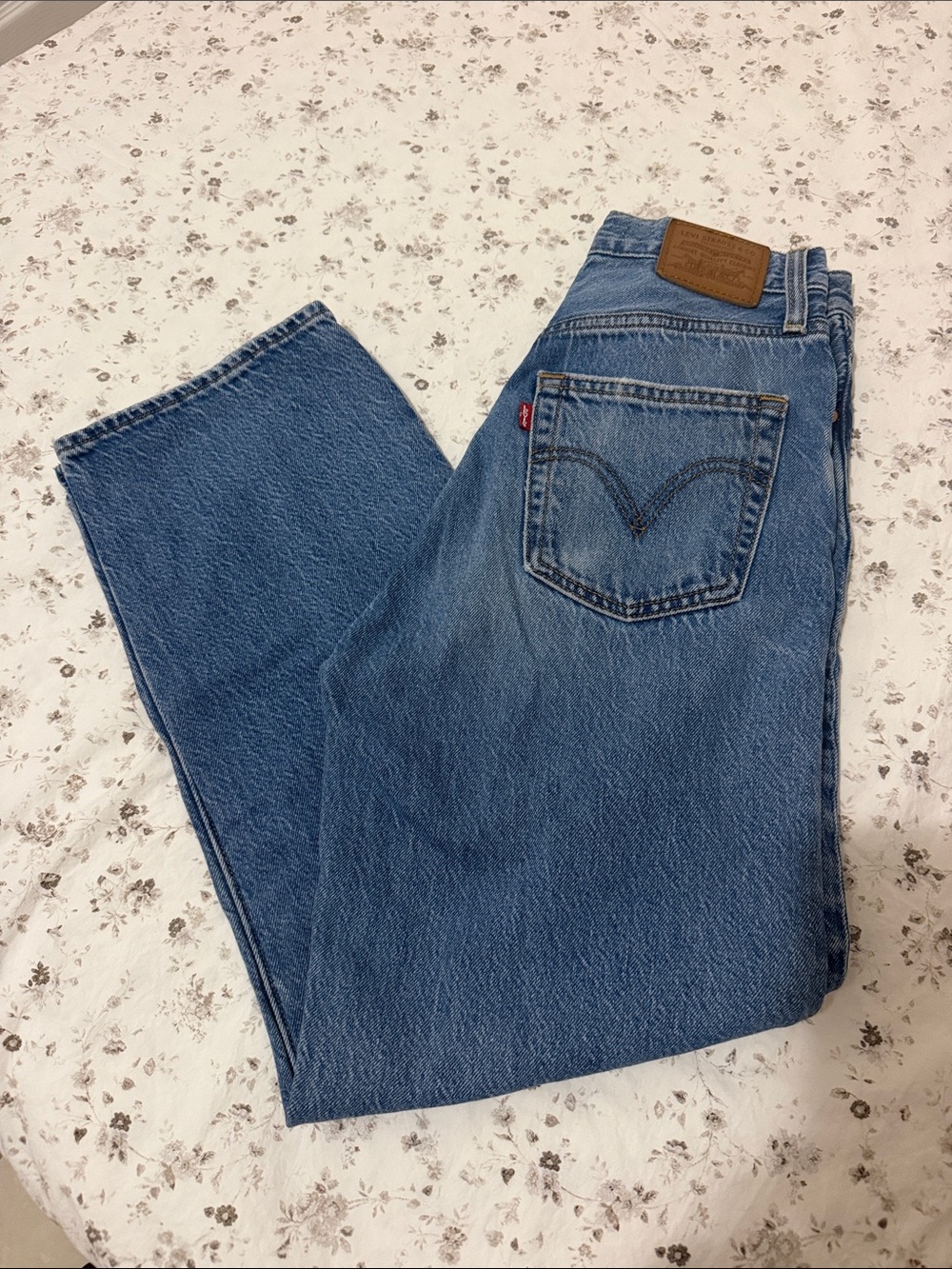 Levi's Blue Straight-Leg Women's Jeans
